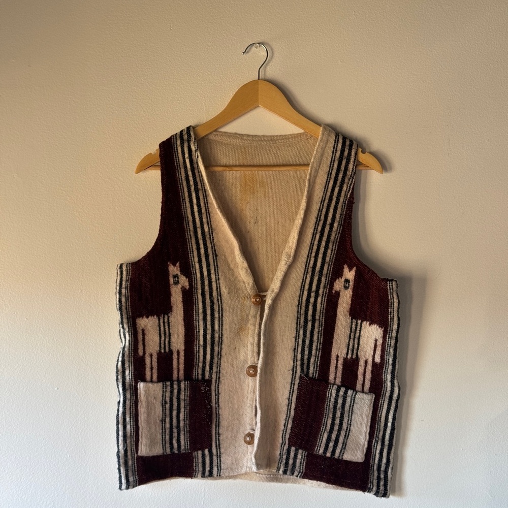 Alpaca Patterned Wool Vest - Picture 2 of 6